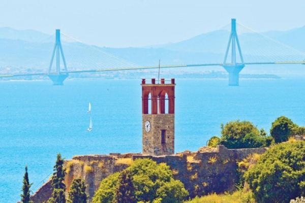 Stone Clock'S House Apartment Nafpaktos Екстериор снимка